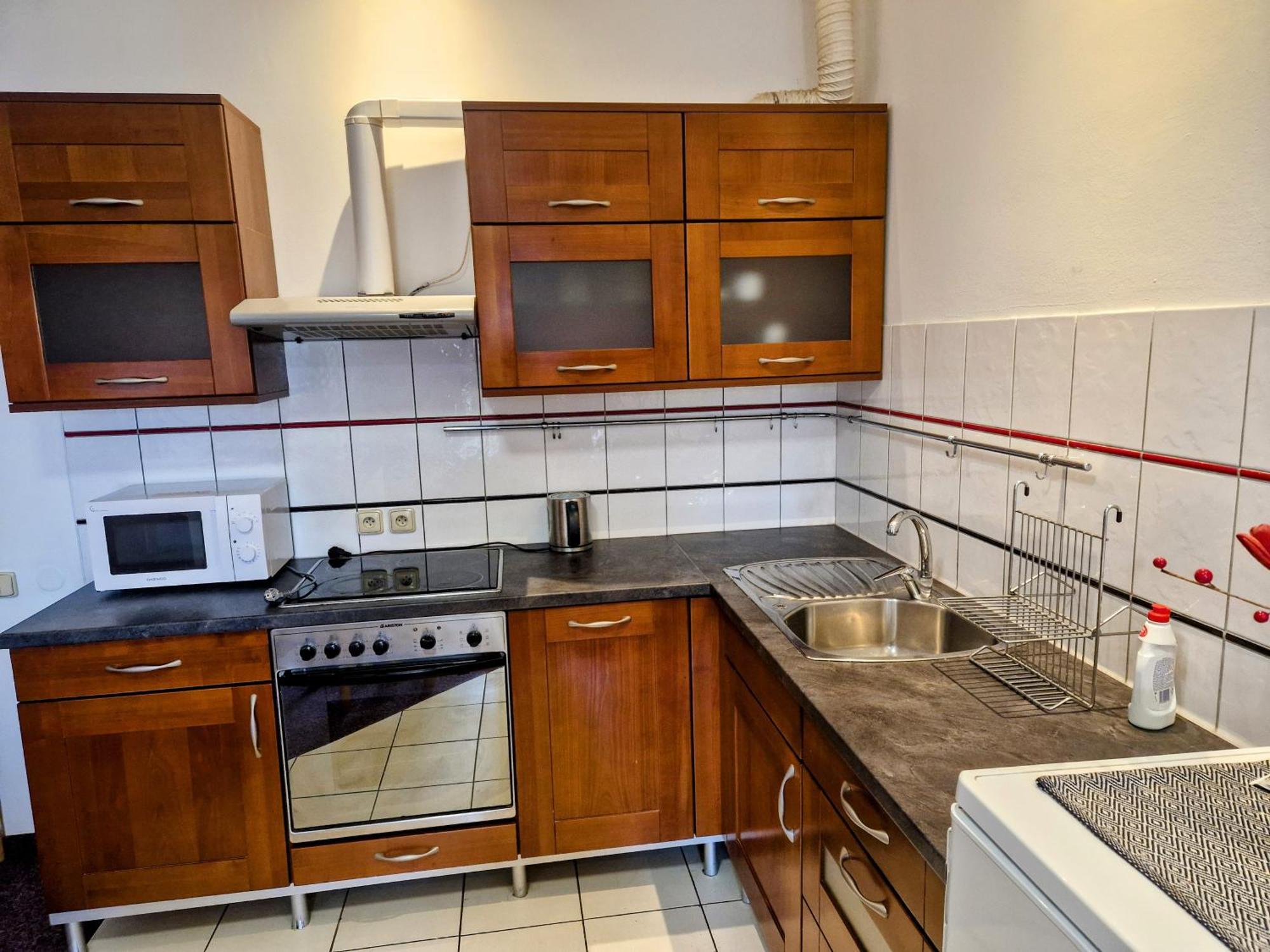 ברון Family Hotel Maxim מראה חיצוני תמונה