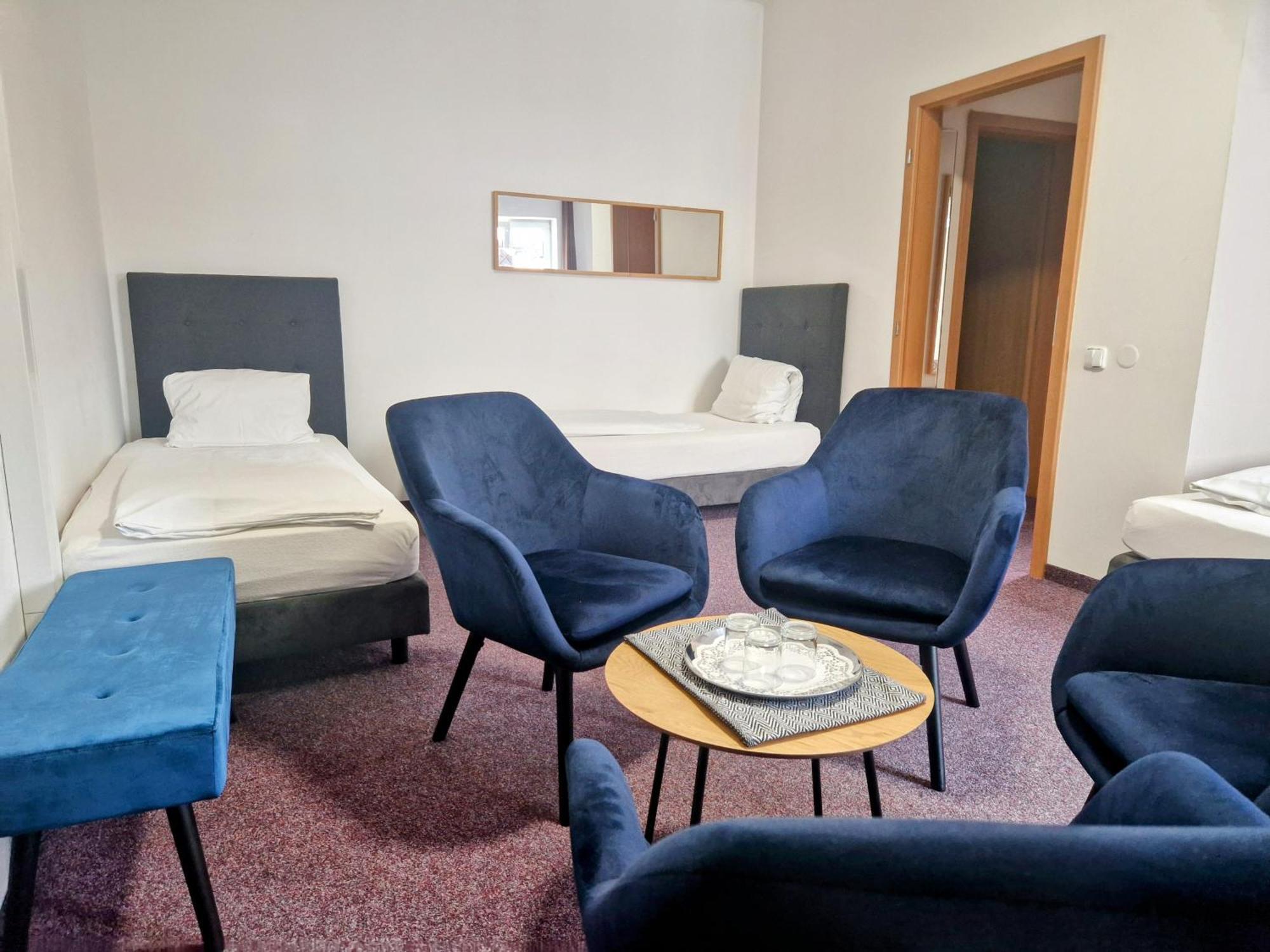 ברון Family Hotel Maxim מראה חיצוני תמונה